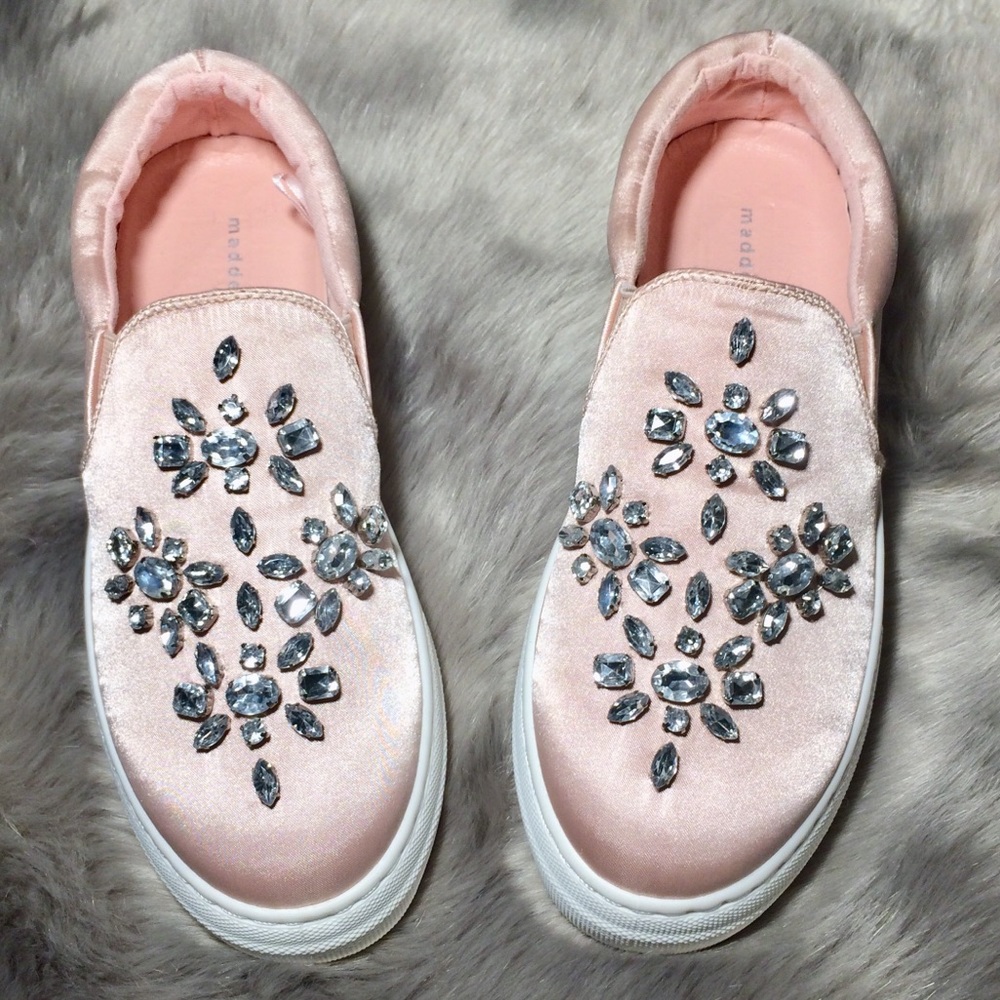 Brand NEW! Madden Girl Blush Pink Shoes Size 8